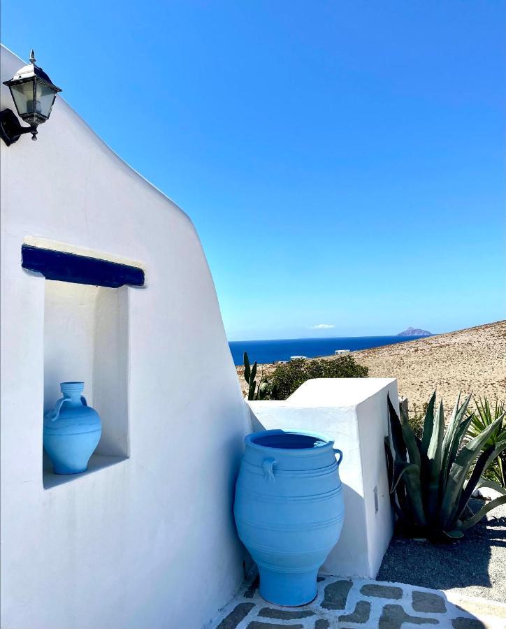 Stelani Villas & Suites Каламаки Екстериор снимка